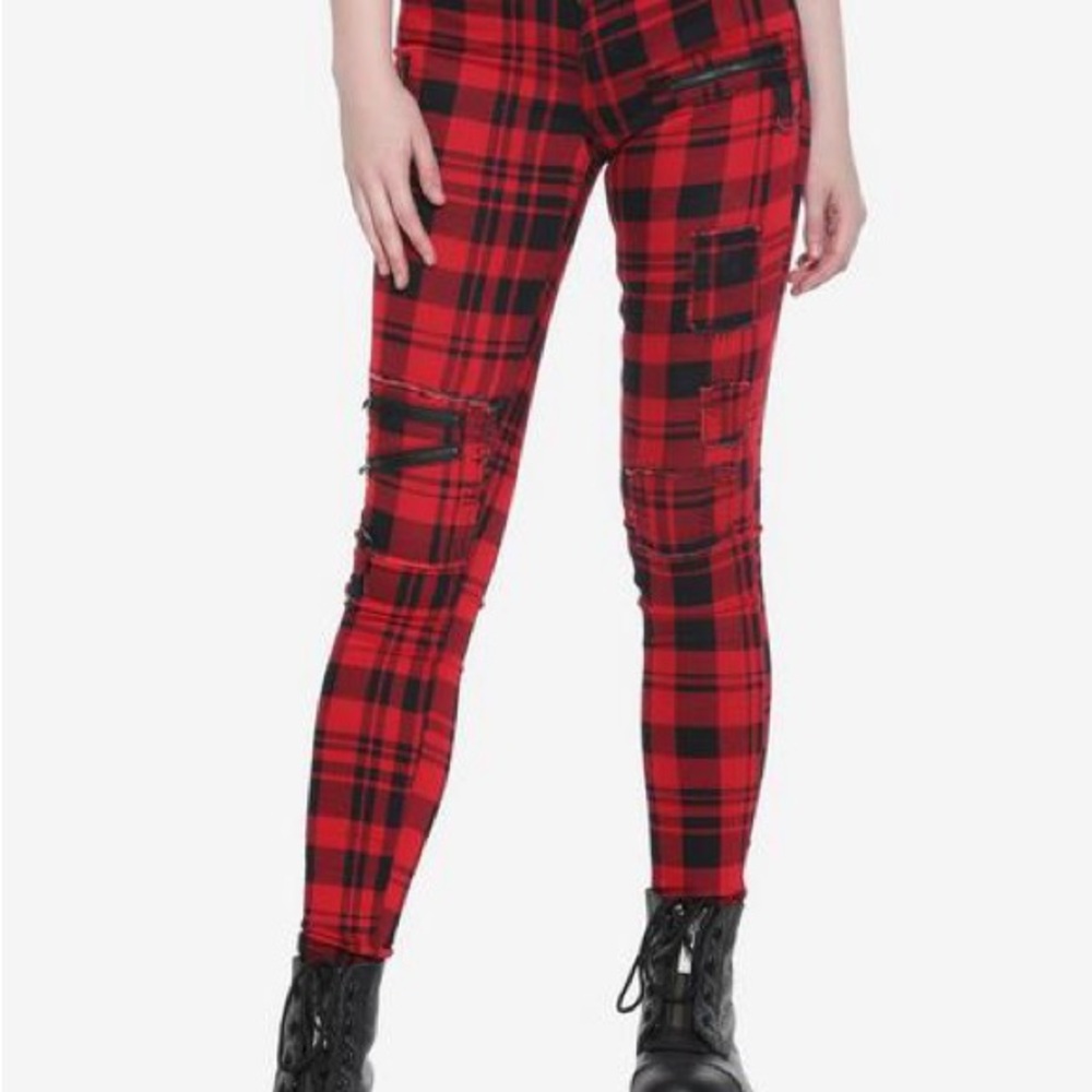Hot Topic Blackheart Plaid Skinny Jeans